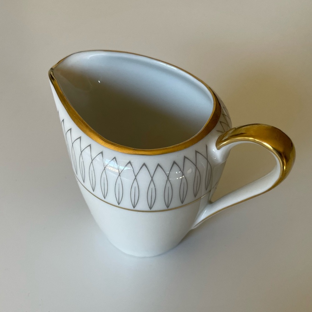Bavaria Porcelain 3.5 oz Creamer
